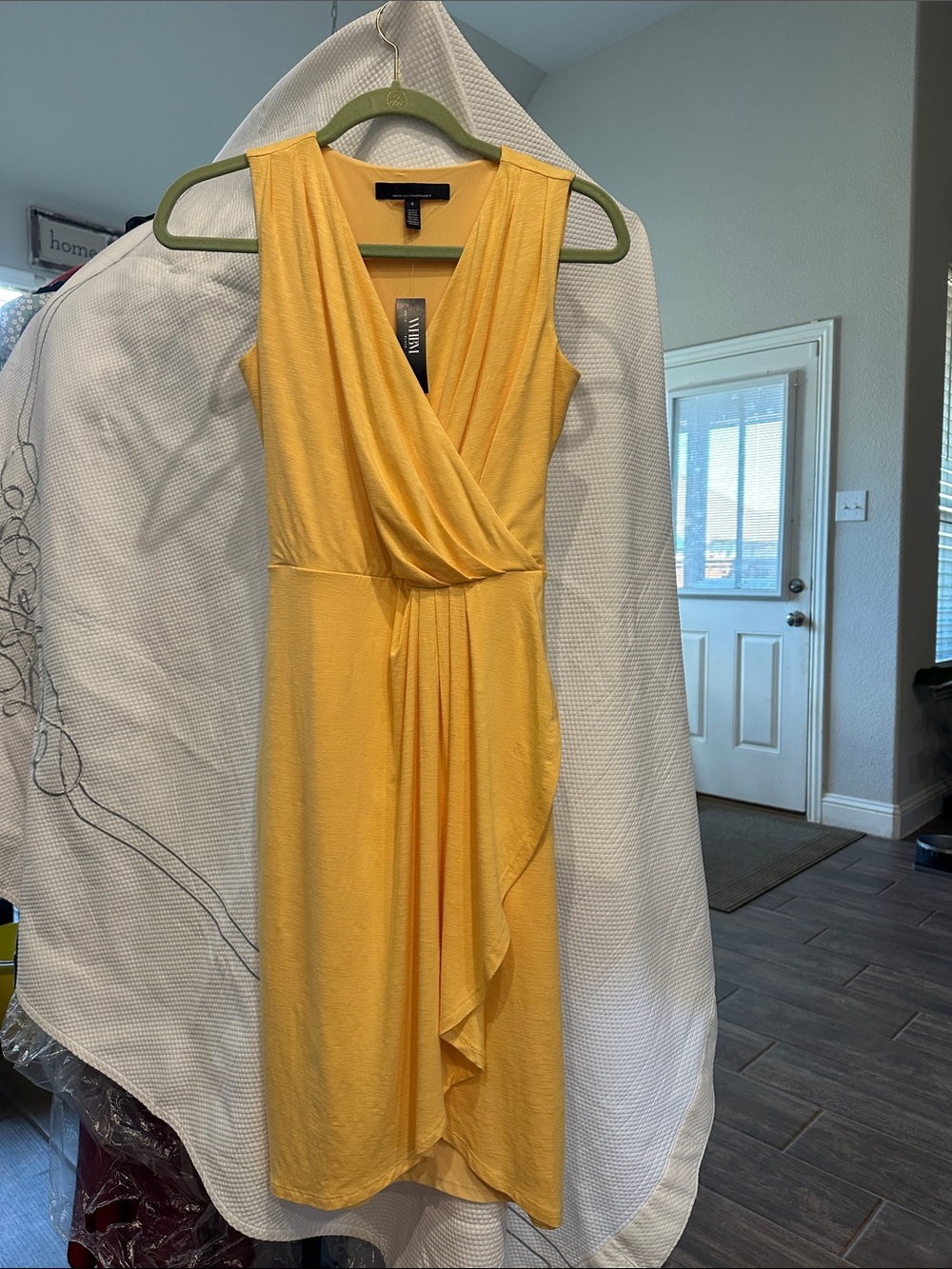 NWT White House Black Market Dandelion Draped Sheath Dress Size 0